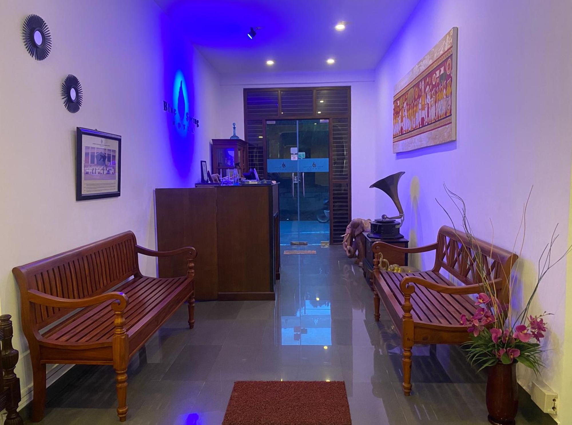 Blue Spring Hotel Wadduwa Exterior photo